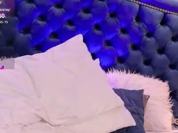 kimlenox_ — I am a diblita who likes to play and discover new crazy things - Goal:  Blow Kiss Rain -- Besitos para todos  [231 tokens left]  #new #latina #bigass #bigboobs #18