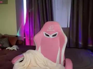 kimmeow_ — Goal: show ur ass #natural #young #bigass #bigboobs [40 tokens remaining]