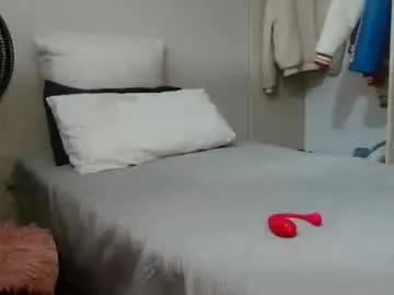 kinkyj_ — Freechat on Chaturbate