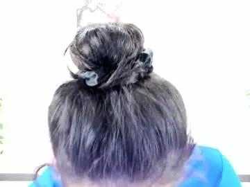 Freechat kira_lilian on Chaturbate