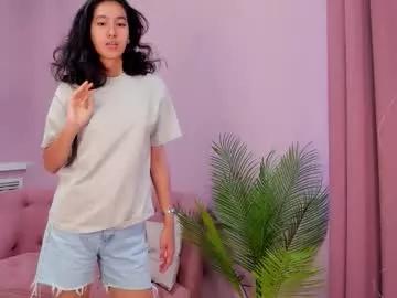 Freechat kira_lilian on Chaturbate