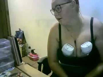 kittenkayla26 — im back