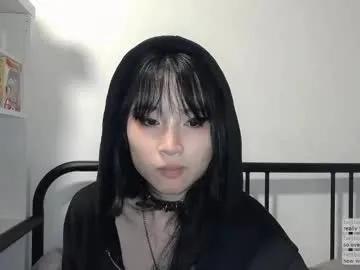 Freechat kitty_krush on Chaturbate
