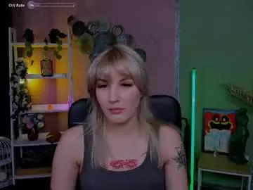 kleo_bb — GOAL: handbra [333 tokens remaining] Welcome to my room! #blonde #pvt #bigass #18 #lovense