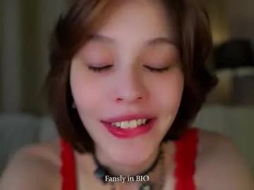 krissyhei — GOAL: For Good Start [0 tokens remaining] Hey-Hey I'm Sarah Let's go have fun together #18 #teen #smalltits #new #feet