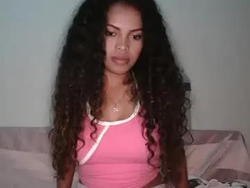 Freechat ladysarah101 on Chaturbate
