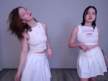 lalisa_meow246 — GOAL: SENSUAL TOUCHES EACCH OTHER [30 tokens remaining] New girl here! #new #teen #shy #18 #redhead