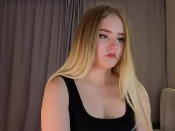 landevoe — goal: slap my tits  My name is Naomi, I'm #18 y.o., #teen and #shy girl. #young #bigboobs [33 tokens remaining]