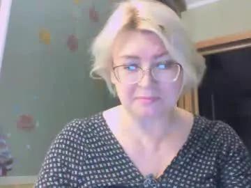 laramrs — Hello everyone ) Today its my first day here and i am glad to meet  you and start our first dialogue ) PVT is OPEN #new #nonude #mature #natural #lady [194 tokens remaining]