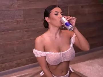 Freechat latinaloco on Chaturbate