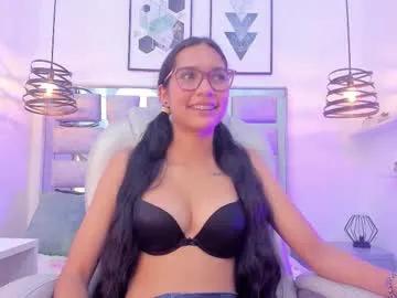 laura_stuar — GOAL: remove top  [59 tokens remaining] Ready to please you love  #New #18 #teen #lovense #latina #twerk