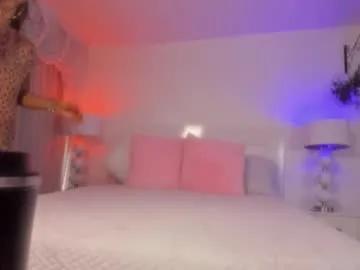 laurensaenz — I feel so hot today, do you want to put your fingers in me? | #bigboobs #ebony #bigass #lovense #pussy [222 tokens remaining]
