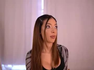Freechat laylakristal on Chaturbate