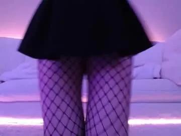 leighlalove — Jeans try on fashion show + up close booty! Shark week is over! lets get naked and naughty! Lovense on! let me feel those good good vibes 46/101/501! #sensual #dance #lingerie #erotic [1213 tokens rem