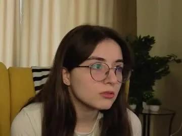 lekishaoderkirk — Hello my name Luna  Goal -  Show my belly ?!?! #shy #18 #new #feet #natural [22 tokens remaining]