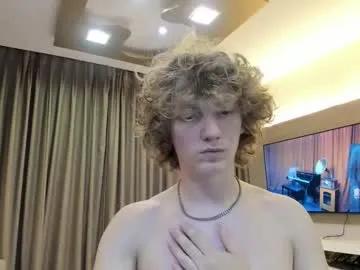 leo_wildd — TEEN STROKES HUGE DICK 10min - #18 #cum #bigcock #muscle #young [499 tokens remaining]
