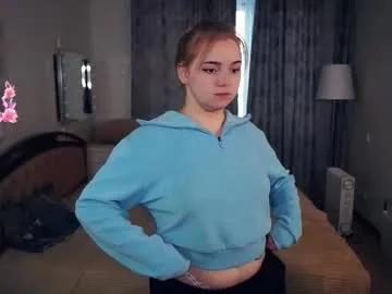 leotafredericks — goal: my tongue licking my lips close to the camera [25 tokens remaining] #18 #new #shy #curvy #cute
