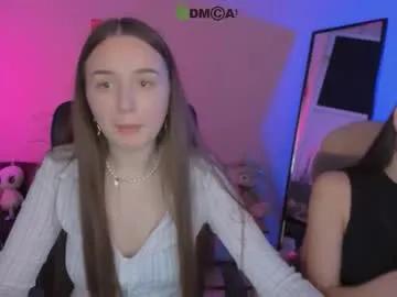leslie_bird — GOAL: Sexy Dance [100 tokens remaining] Welcome to my room! #feet #shy #pvt #lovense #bra