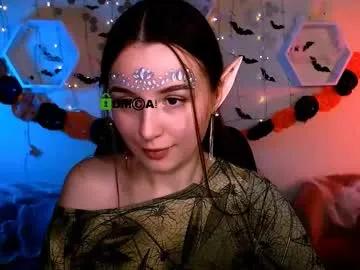 leslie_bird — Ticket Show: sexy show (100 tokens)
