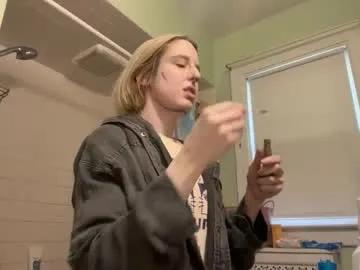 leslietheslut — Freechat on Chaturbate