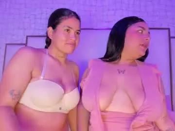 Freechat lexy_and_mia on Chaturbate