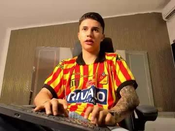 liaamsmiith_ —  21cm cock pumping hard... ready to explode cum all over for you  #cum #monstercock #bigcock #master #young [330 tokens remaining]