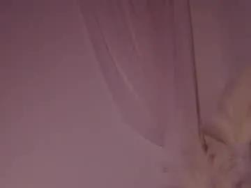 Freechat lilbeccaxo on Chaturbate