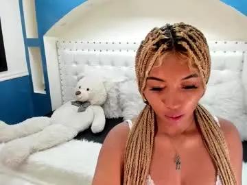 lili_harvey — GOAL: Squirt [1000 tokens remaining] I like you imagine that your fingers pass through every corner of my body leading me to ecstasy  #feet #bigboobs #latina #bigass #ebony