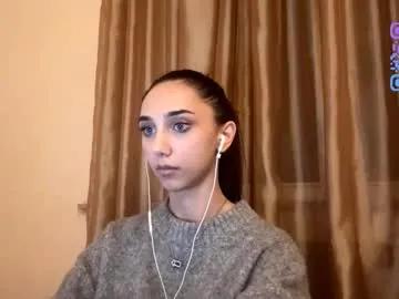 lilihalvorsen — Shy wave hello Hi, my name is Lina, I'm 18yo and #new #shy #18 #skinny #smalltits [25 tokens remaining]