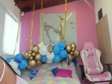 Freechat lillyy16 on Chaturbate
