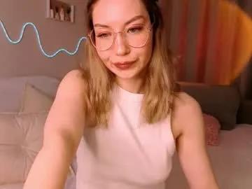 Freechat lilosims on Chaturbate