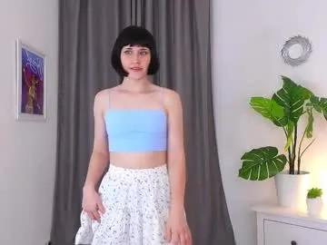 lilu_m00n — lick fingers+eyes contact   i'm #New and #Shy. To me #natural #bigass #young [12 tokens remaining]