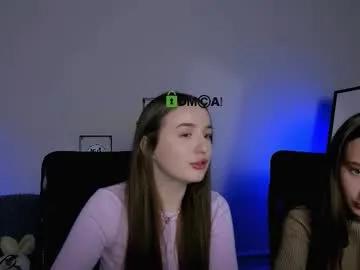 lilu_pink — GOAL: dance [221 tokens remaining] Welcome to my room! #new #18 #shy #cute #brunette