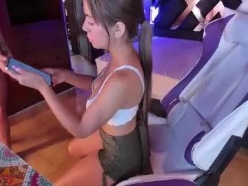 lily_cuteboobs — GOAL: SHOW AND SPIT BOOBS [8 tokens remaining] Welcome to my room! #bigboobs #shy #petite #18 #new