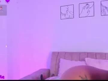 Freechat lilysoto on Chaturbate