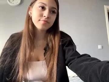 linchamlee — GOAL: Air kiss [14 tokens left] #new #18 #shy #cute #skinny