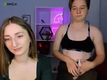 lira_lune — GOAL: flash ass [300 tokens remaining] Welcome to my room! #feet #blonde #redhead #lovense #new