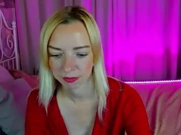lisa_magnusson — GOAL: take off top 5 min [155 tokens remaining] Hello everyone! My name is Lisa and I'm new to this site! Help me take my first steps here! #milf #mature #skinny #smalltits #new