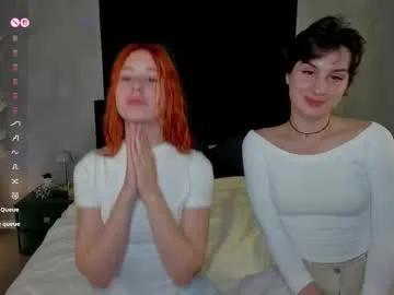 lisafoxy_ — pose 69 [67 tokens left] Make me wet and happier #Anal #new #smalltits #18 #teen #shy