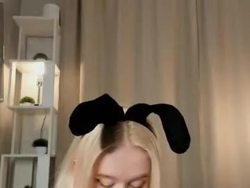 litathompson — GOAL: take off my robe [44 tokens remaining] HELL YEAH! MAKE ME HORNY AGAIN!  #teengirl  #eighteen #domi  #prettyface #sexy
