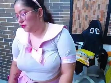 Freechat little_flower4you on Chaturbate