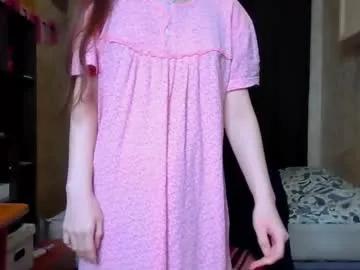 little_owlx — Secret show #natural #petite #tease #young #daddy [2000 tokens remaining]