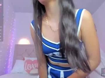 Freechat little_sweet_18 on Chaturbate