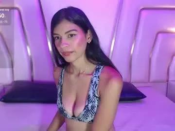 Freechat lolapierce on Chaturbate