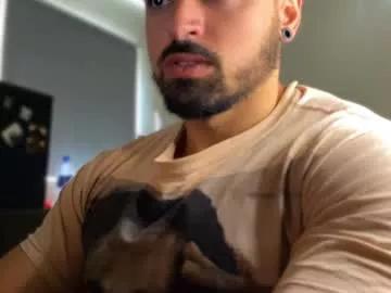 Private lucasfit24 on Chaturbate
