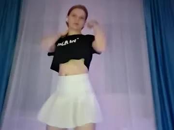 lucileourth — show feet #18 #bigass #shy #cute #teen [25 tokens remaining]