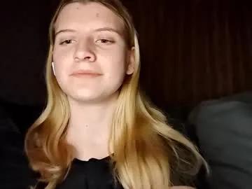 lucileourth — Start my show #new #18 #shy #cute #teen [10 tokens remaining]
