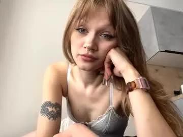 lucykeely — Color of my eyes :) #18 #shy #new #young #skinny [13 tokens remaining]