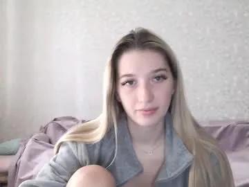 lucyreeel — i'm looking my love #new #aussie # #findom #femdom #18