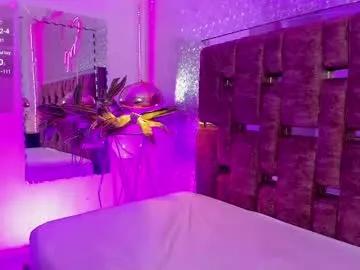 luhreid — Cowgirl TIME (Vibe me with my lush on PVT)  - Goal:  Make my tiny tits bounce  - I'm a #new girl. Come chill and #cum with me [652 tokens left] #skinny #smalltits #lovense